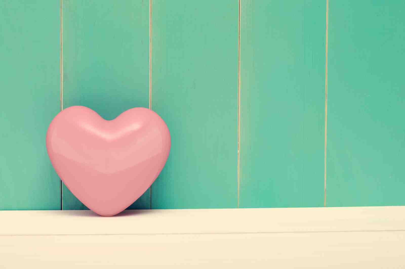 Pink Heart Charm Vintage Coastal Wall Art