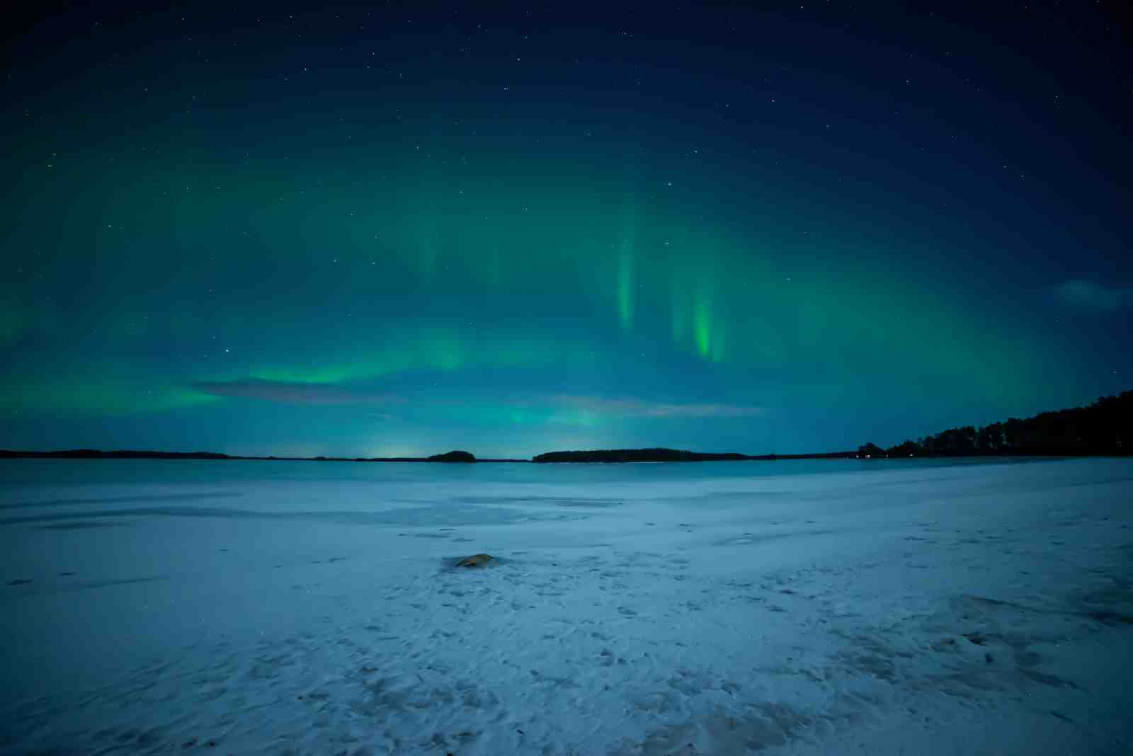 Northern Lights Winter Landscape Wall Art