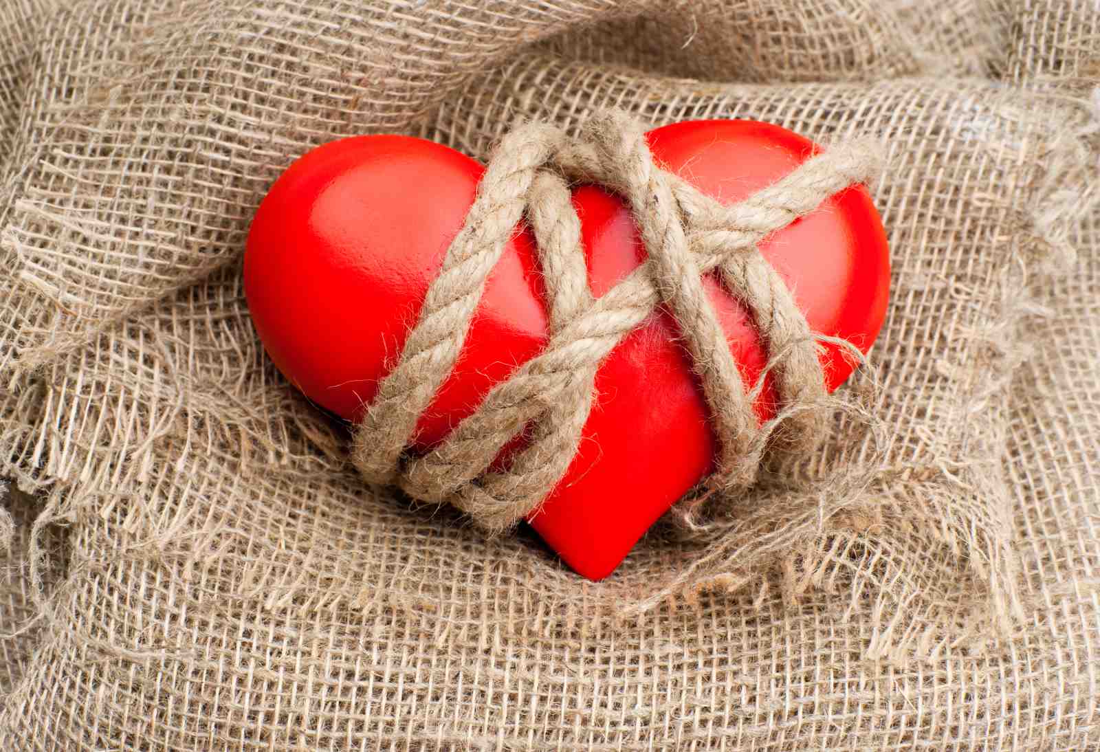 Red Heart Tied with Rope Wall Art