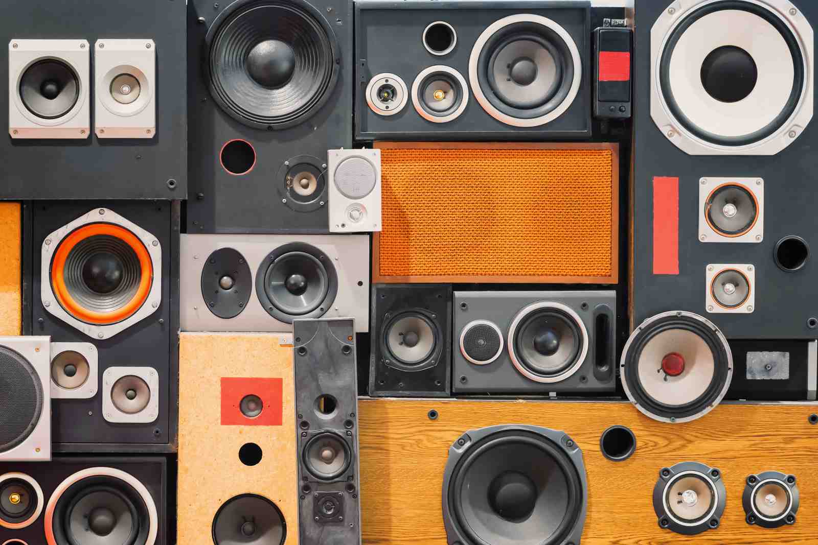 Retro Speaker Stack Wall Art