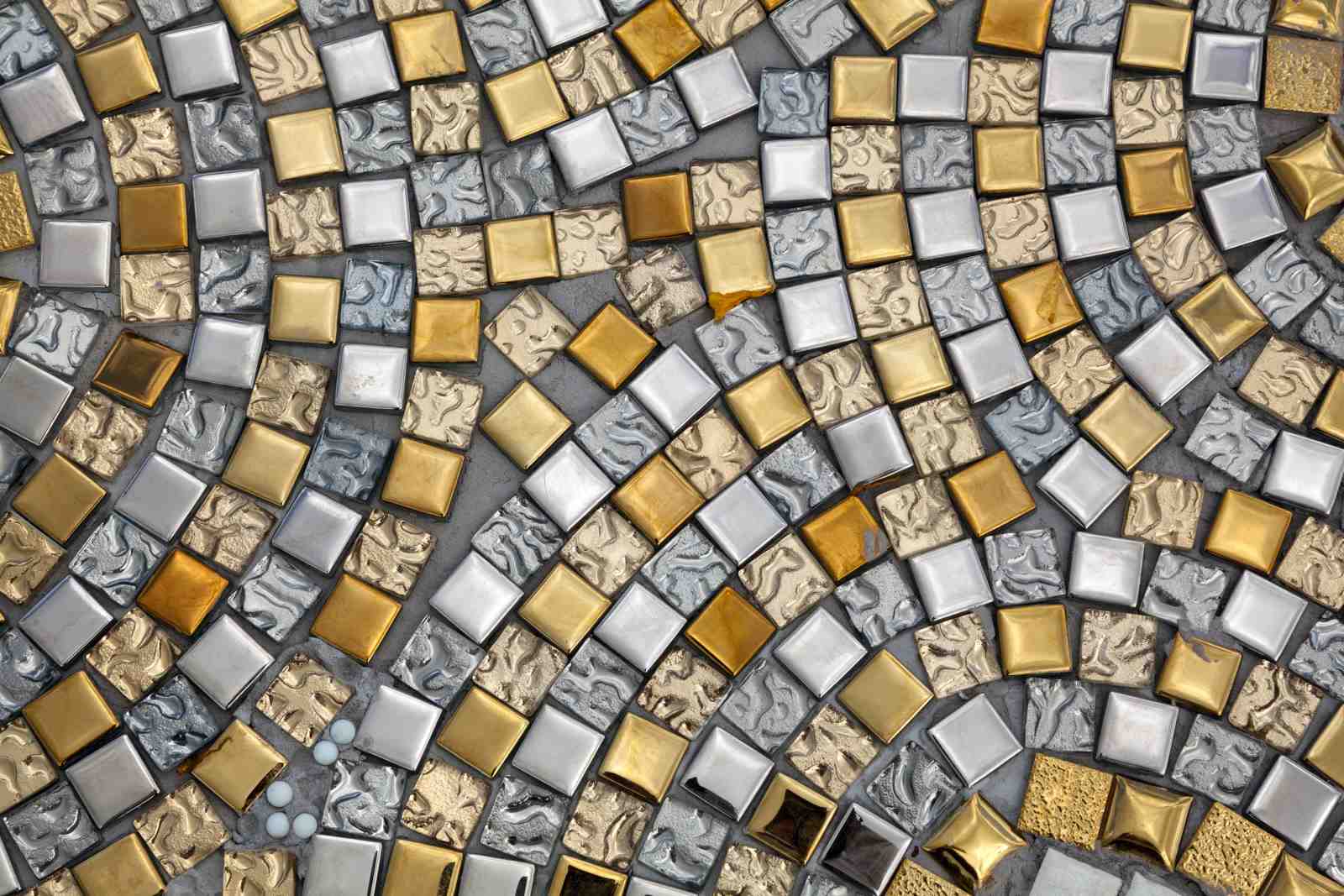 Luxury Gold & Silver Mosaic Pattern Wall Art