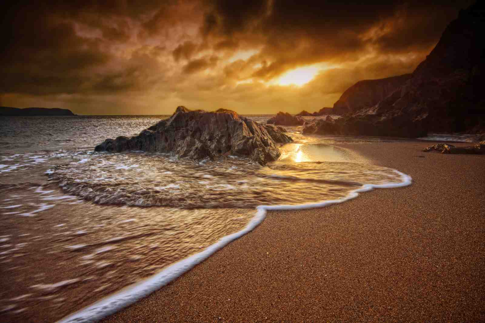 Golden Sunset Coastal Serenity Wall Art