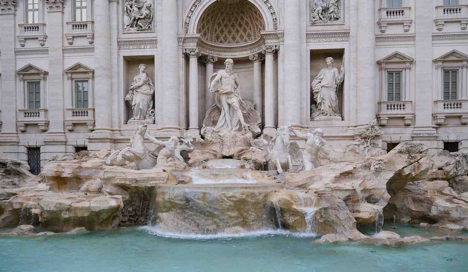 Majestic Trevi Fountain Rome Wall Art