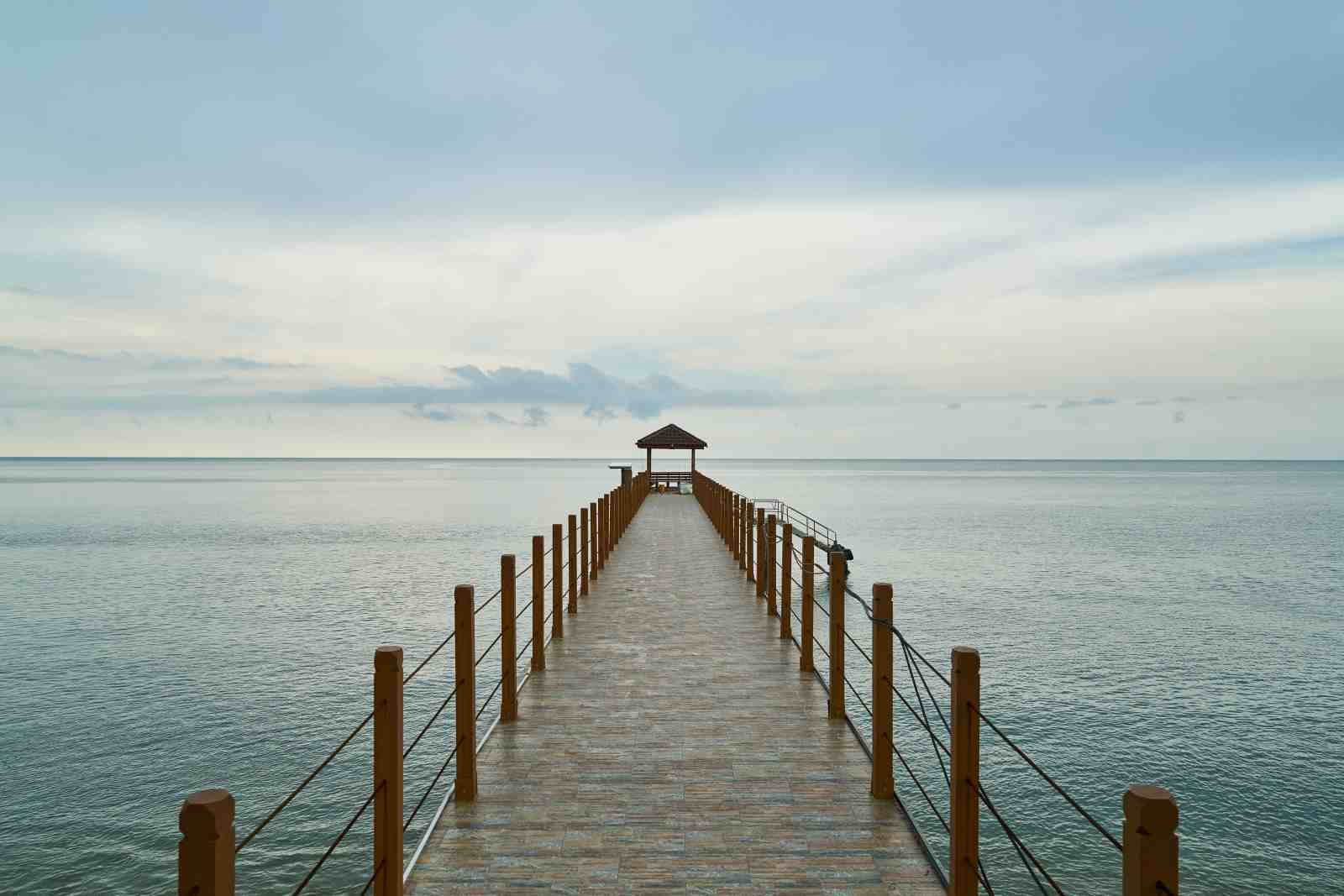 Tranquil Pier & Ocean Horizon Wall Art