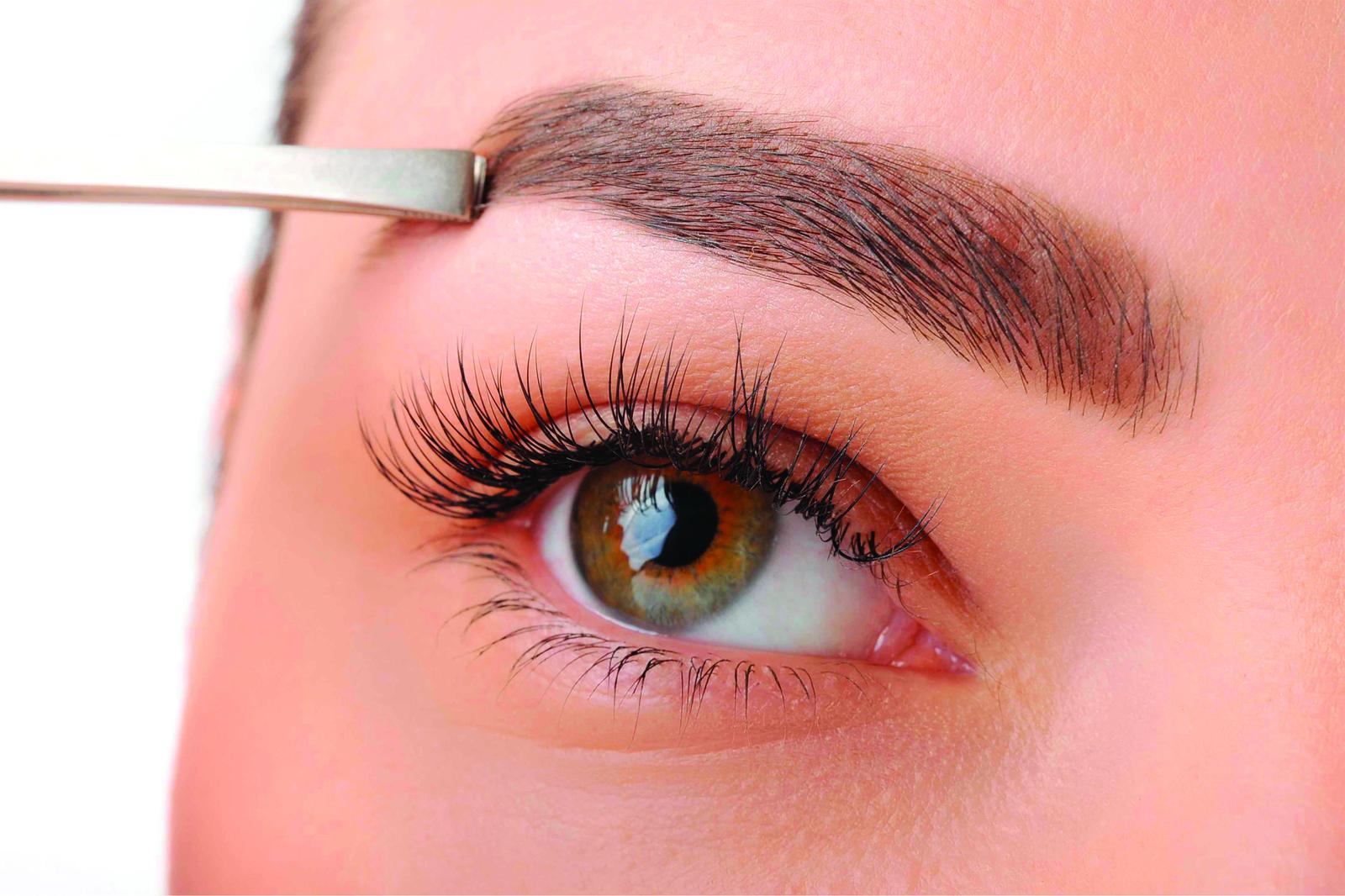 Close-Up Eye & Brow Tweezing Wall Art