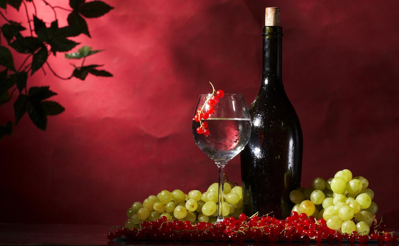 Vibrant Grapes & Wine Still Life Wall Art
