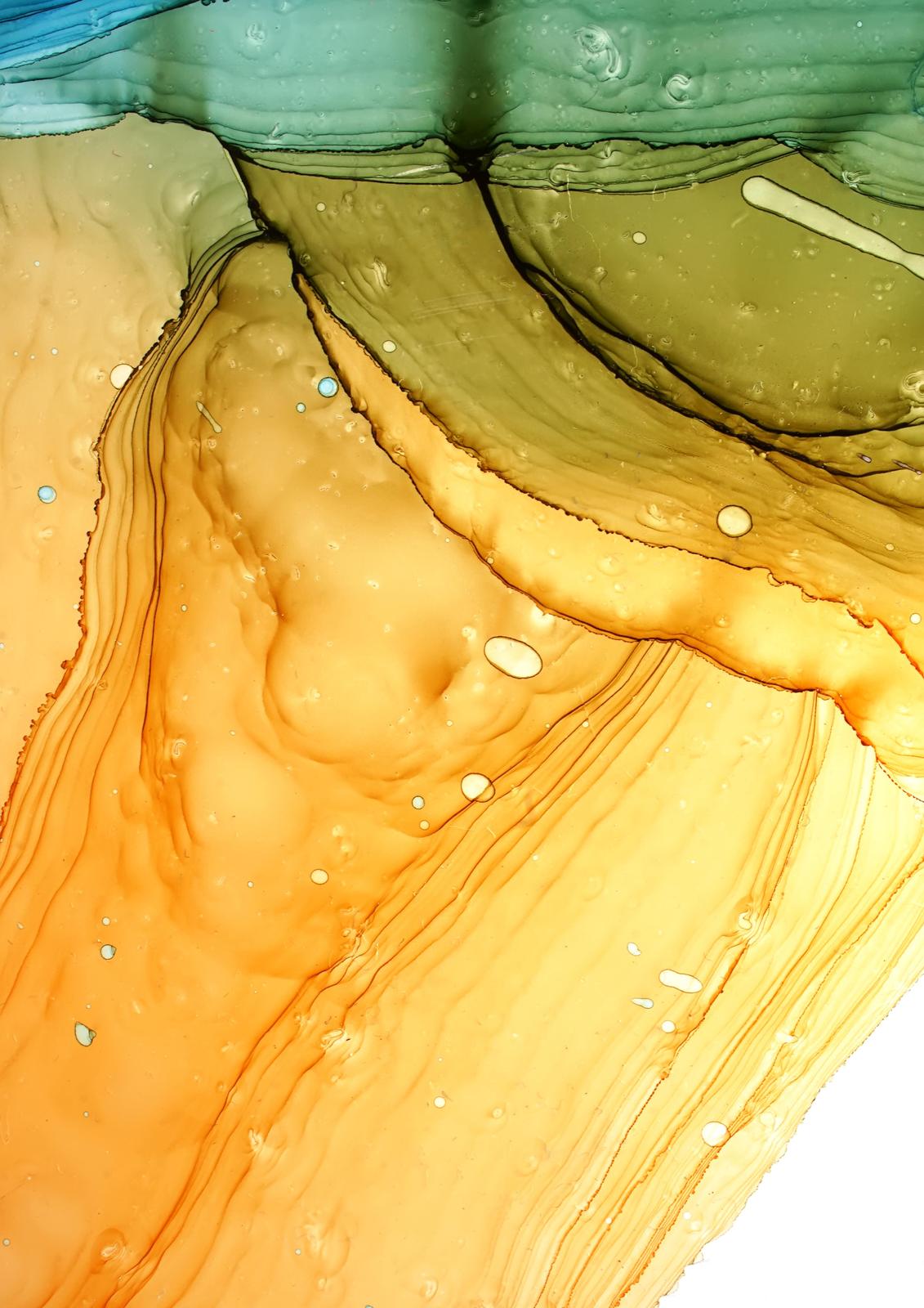 Golden Amber Flow Abstract Wall Art